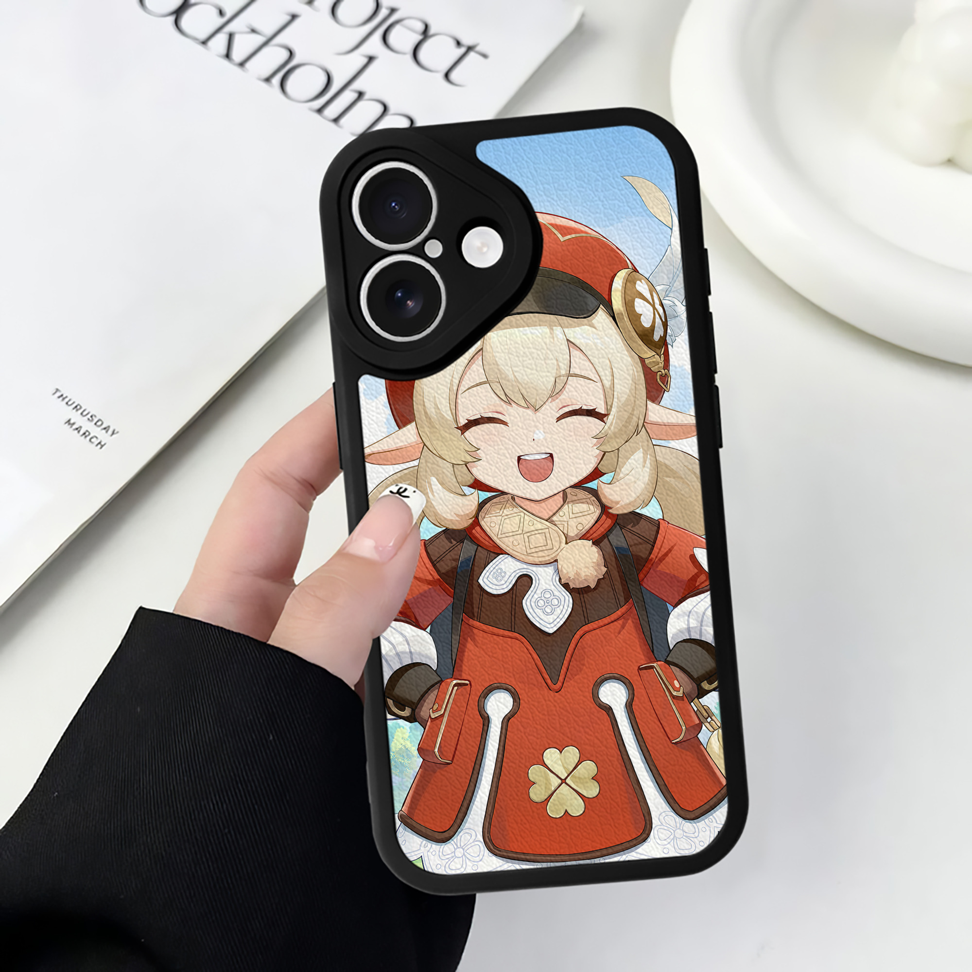 げんし神 genshin 【iPhone 16シリーズ対応】シリコンスマホケース（レザー調） 材質：シリコン